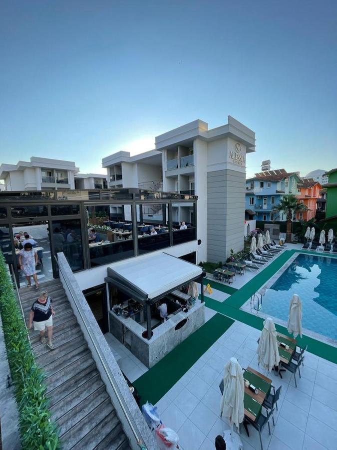 Alessia Hotel Side Exterior foto